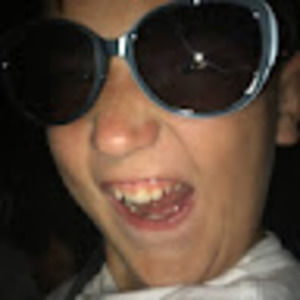 Meet your Posher, Bella